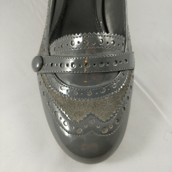 Etienne Aigner Kitten Heeled Oxford Shoe NWOT Size 6 Gray - Picture 6 of 6